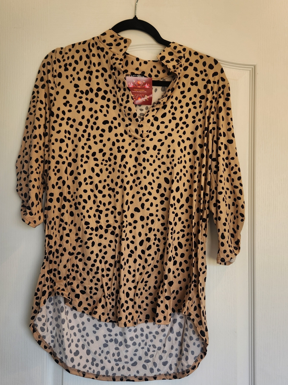 Hemish Usa Beige Animal-Spot V-Neck Blouse M Euc